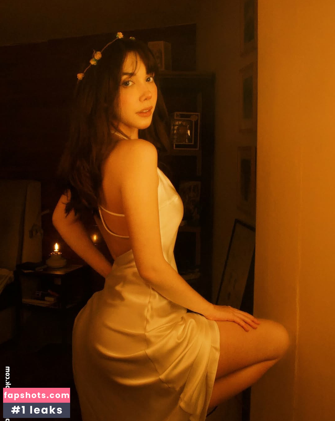 Bethcast gallery photo #10