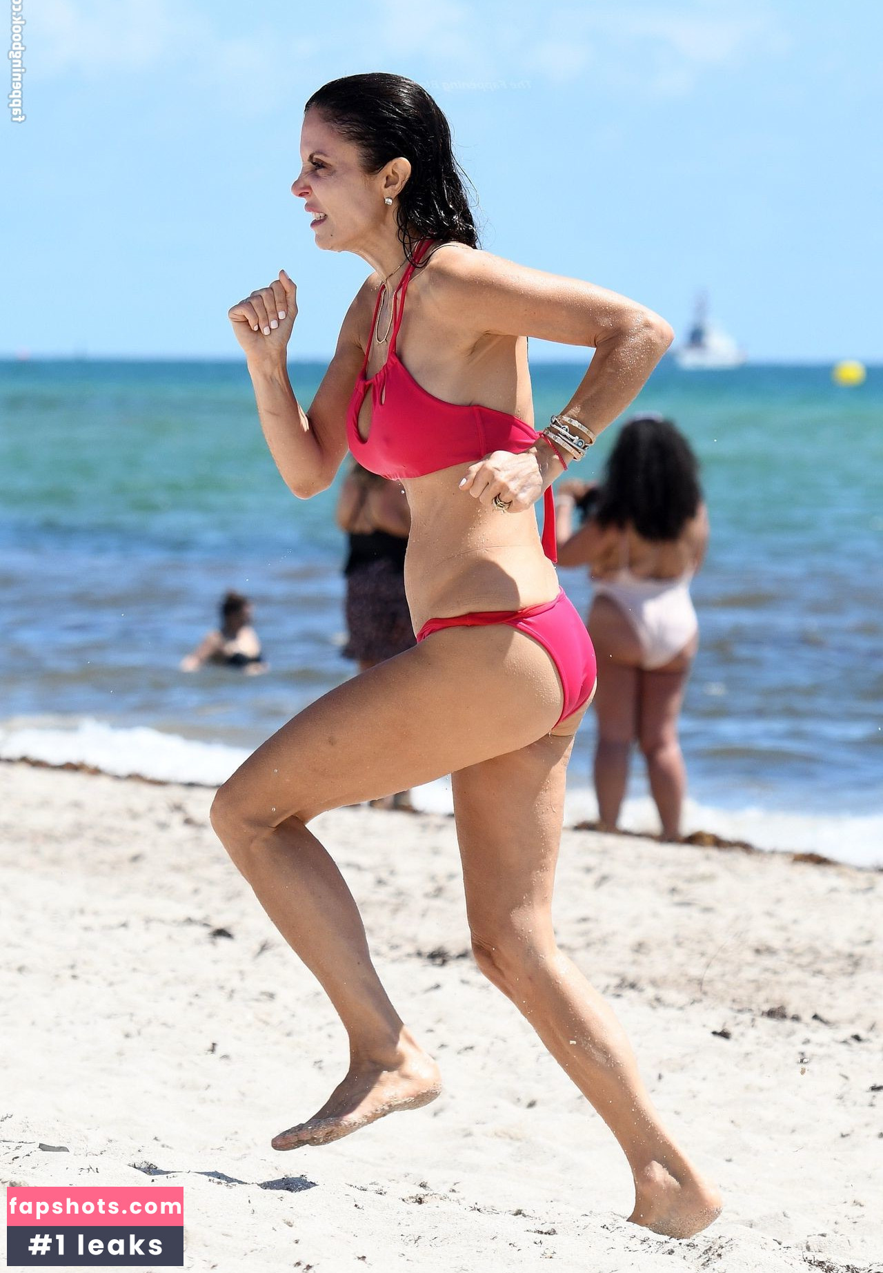 Bethenny Frankel Nahé úniky fotek pouze od fanoušků #415 - Fapshots