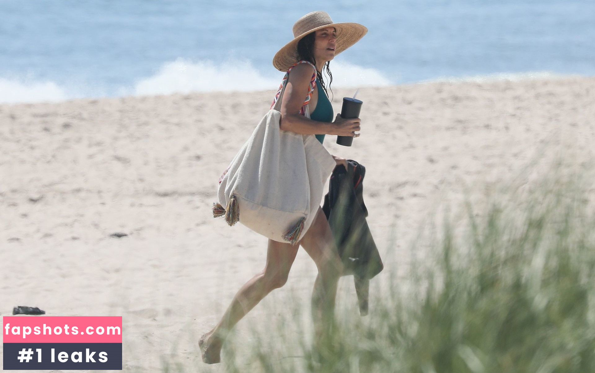 Bethenny Frankel Nahé úniky fotek pouze od fanoušků #458 - Fapshots