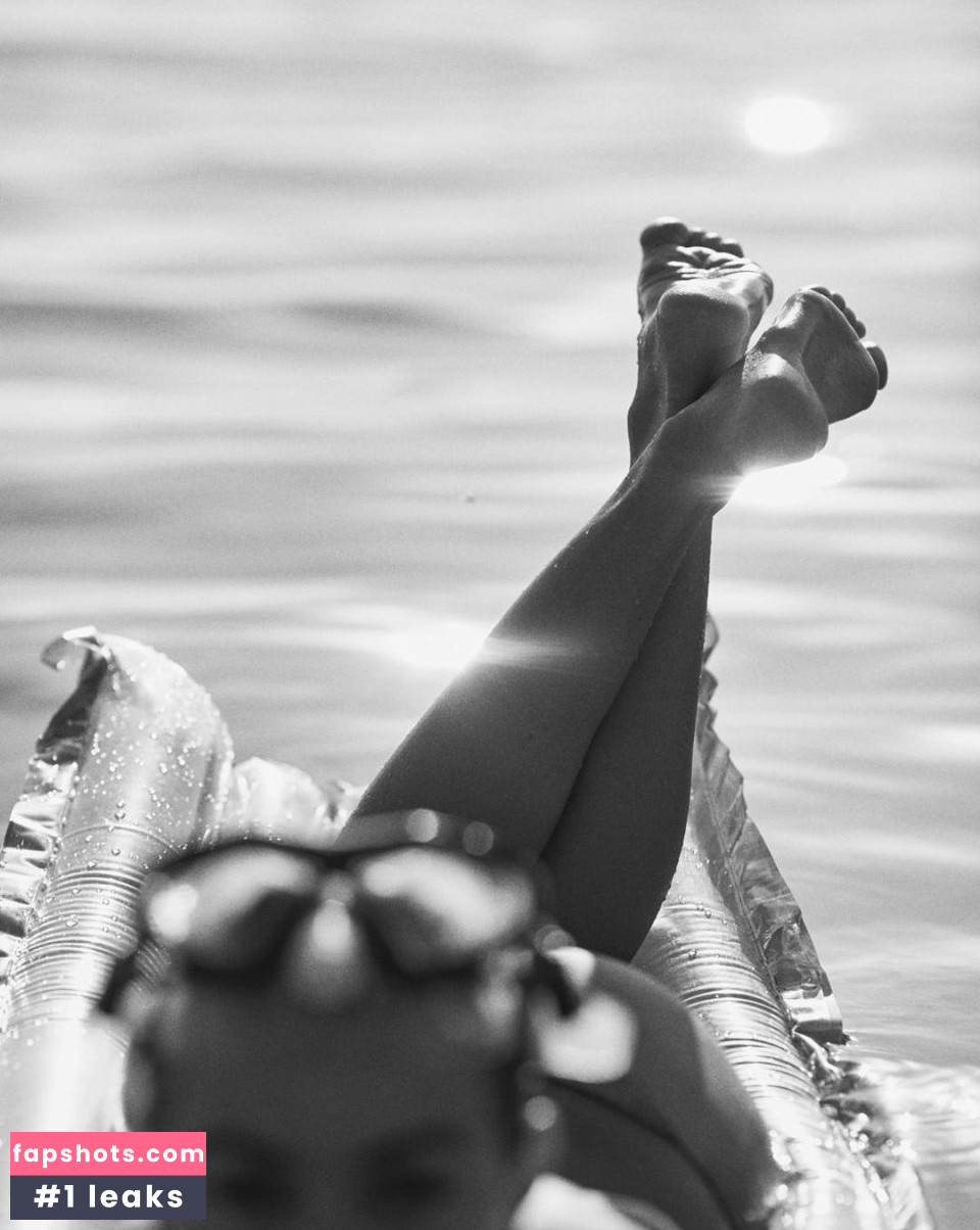 Betsy Volk gallery photo #2