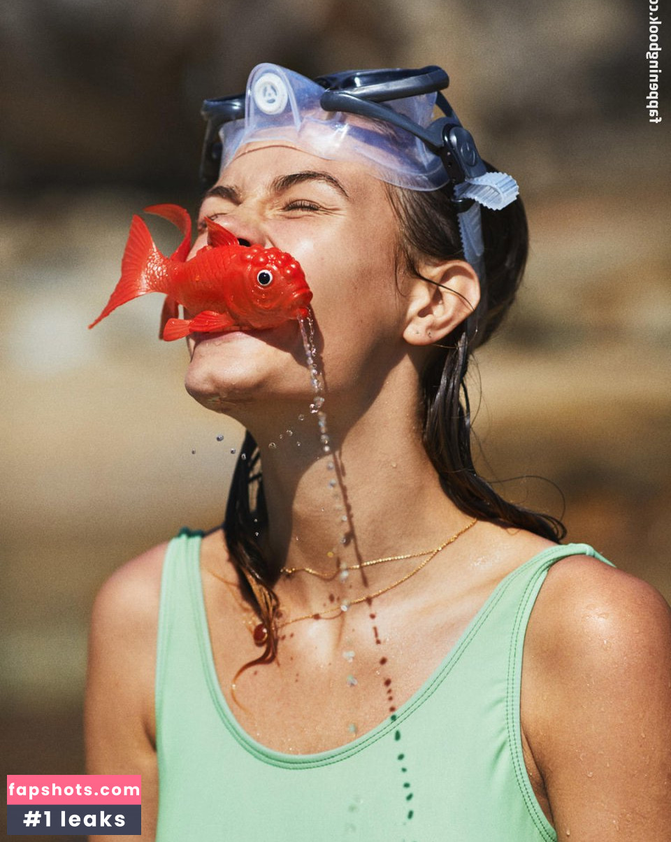 Betsy Volk gallery photo #17