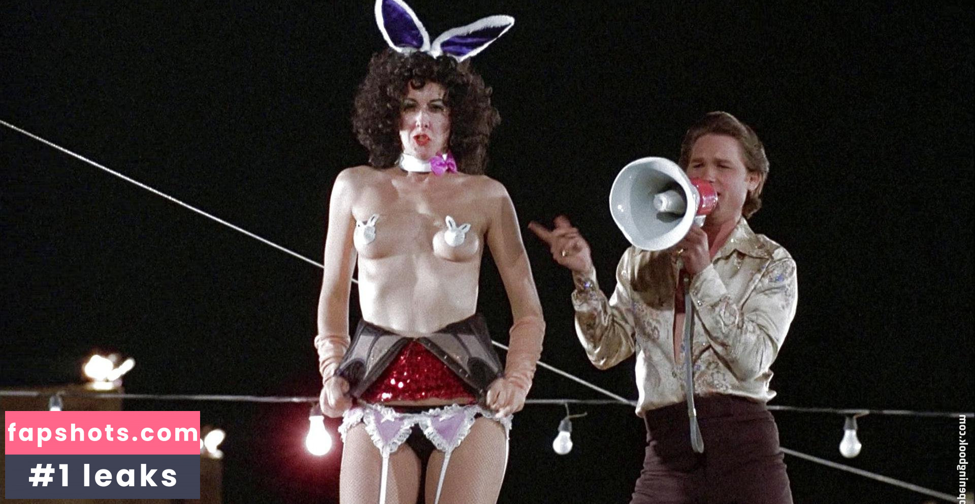 Betty Thomas Nude Leaks OnlyFans Photos #5 - LeakJerk