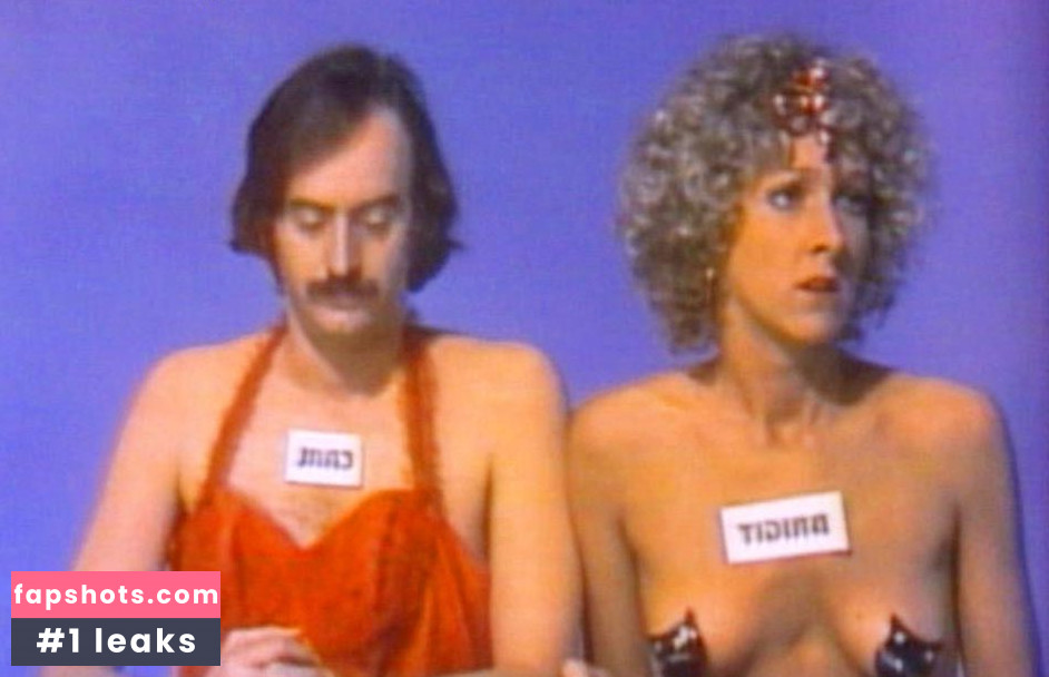 Betty Thomas Nude Leaks OnlyFans Photos #8 - LeakJerk