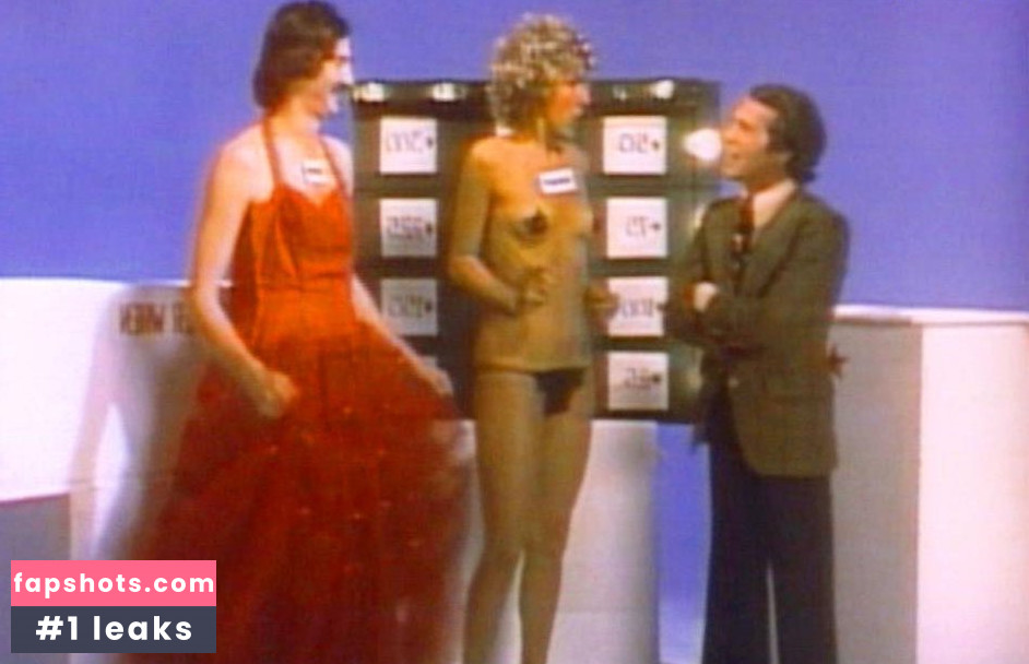 Betty Thomas Nude Leaks OnlyFans Photos #10 - LeakJerk