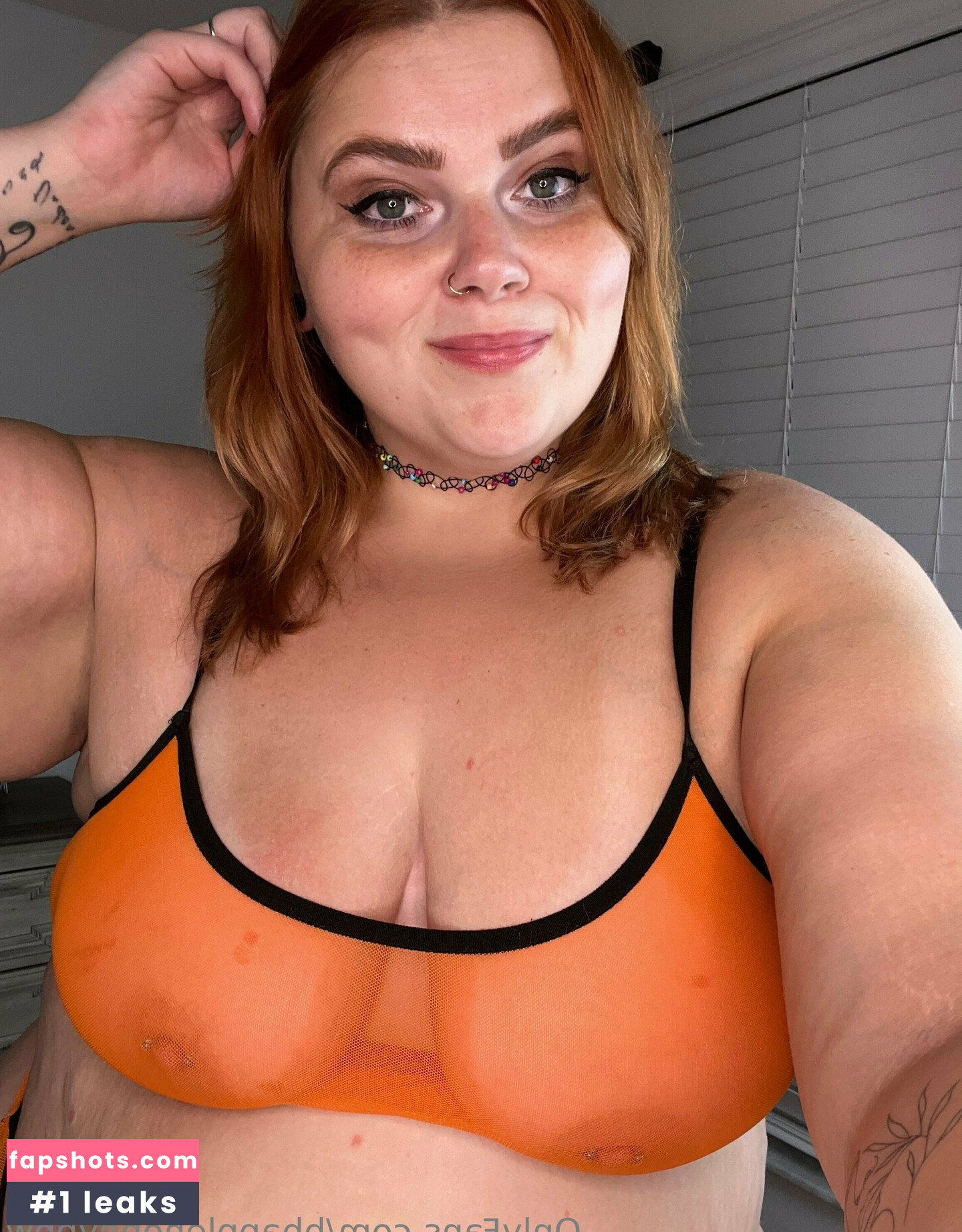 Bettygoesrawr gallery photo #6