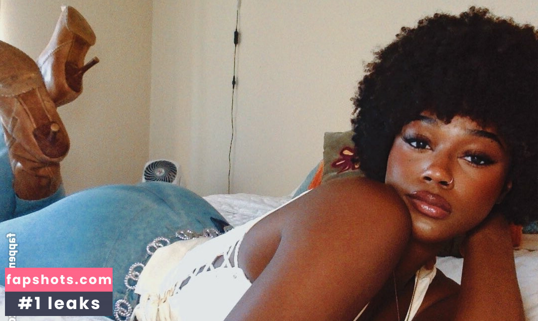 Beverly Pierre gallery photo #7