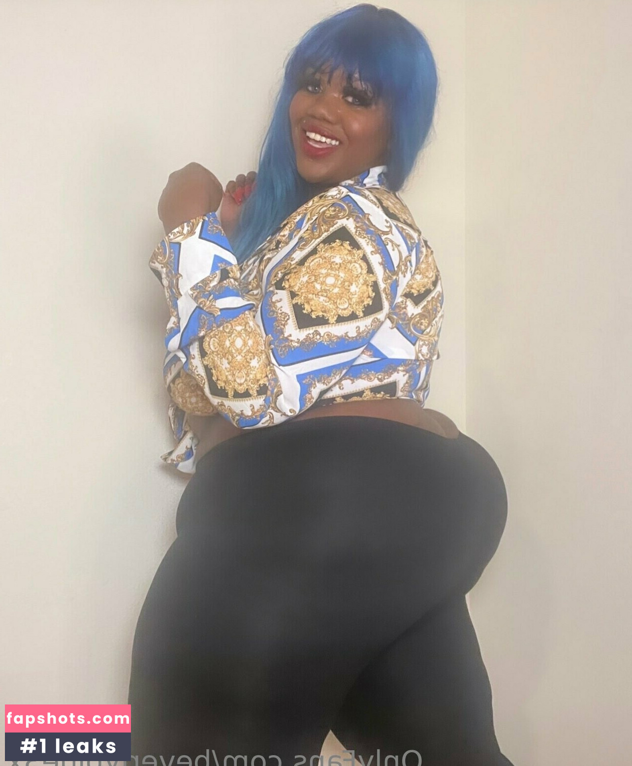 beverlyblue3x gallery photo #5