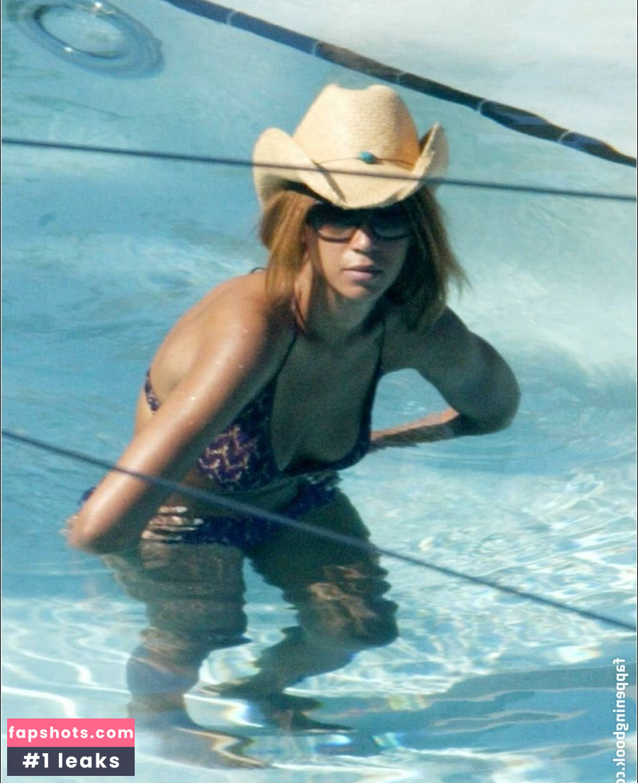 Beyoncé Knowles gallery photo #257