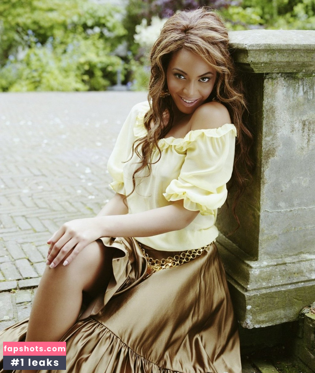 Beyoncé Knowles gallery photo #320