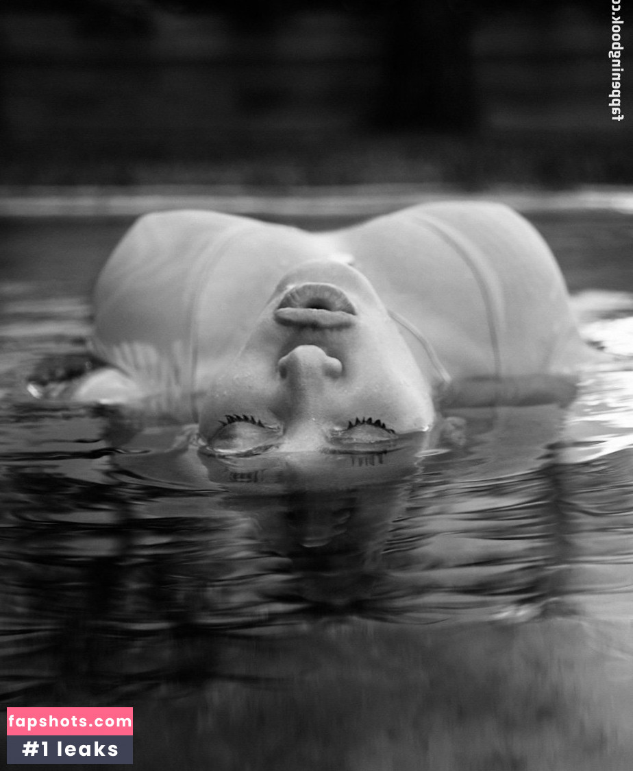 Beyoncé Knowles gallery photo #425