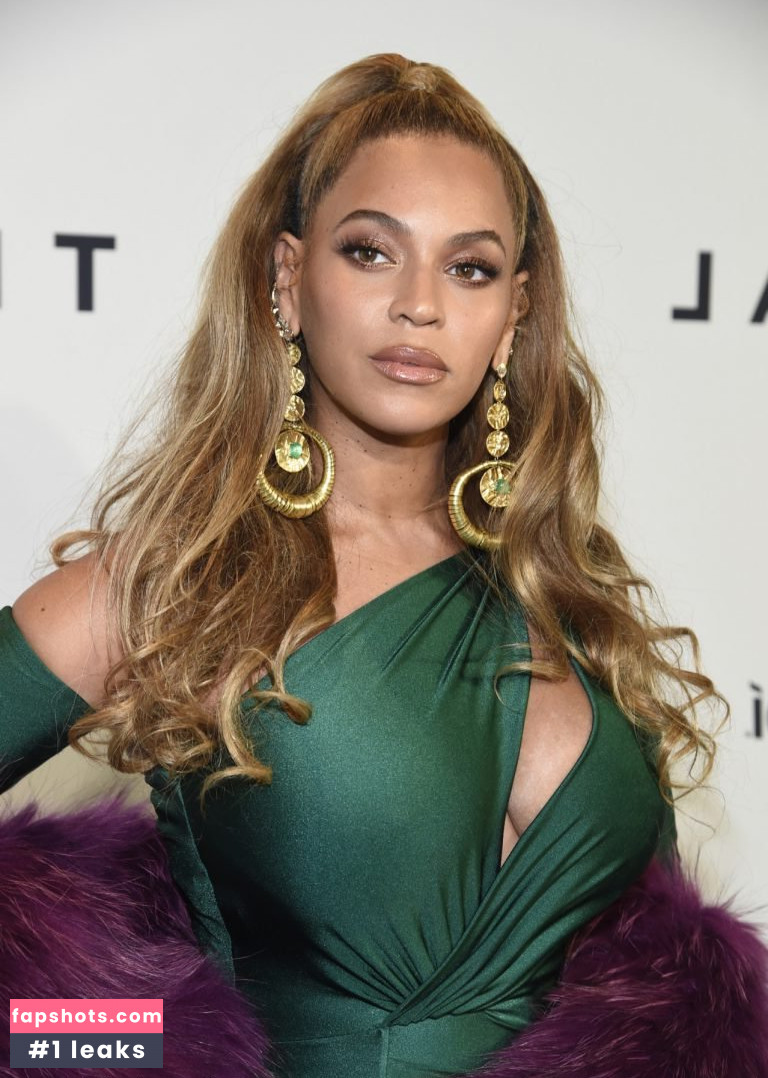 Beyoncé Knowles gallery photo #594
