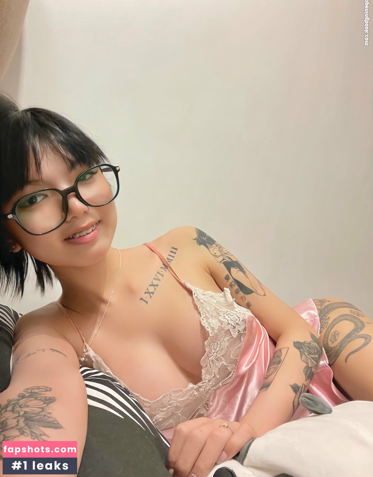 Bhel Esguerra nude babe gallery