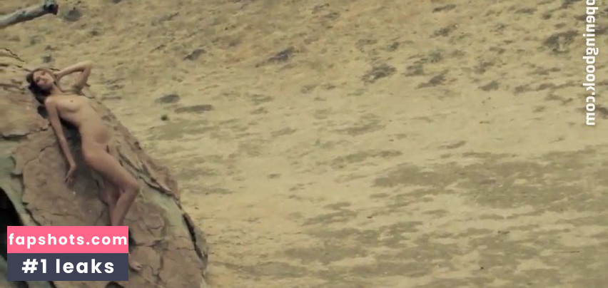 Bianca Balti nude babe gallery