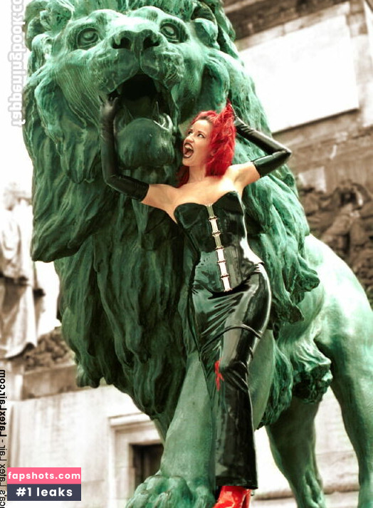 Bianca Beauchamp Nude Leaks OnlyFans Photos #518 - LeakJerk