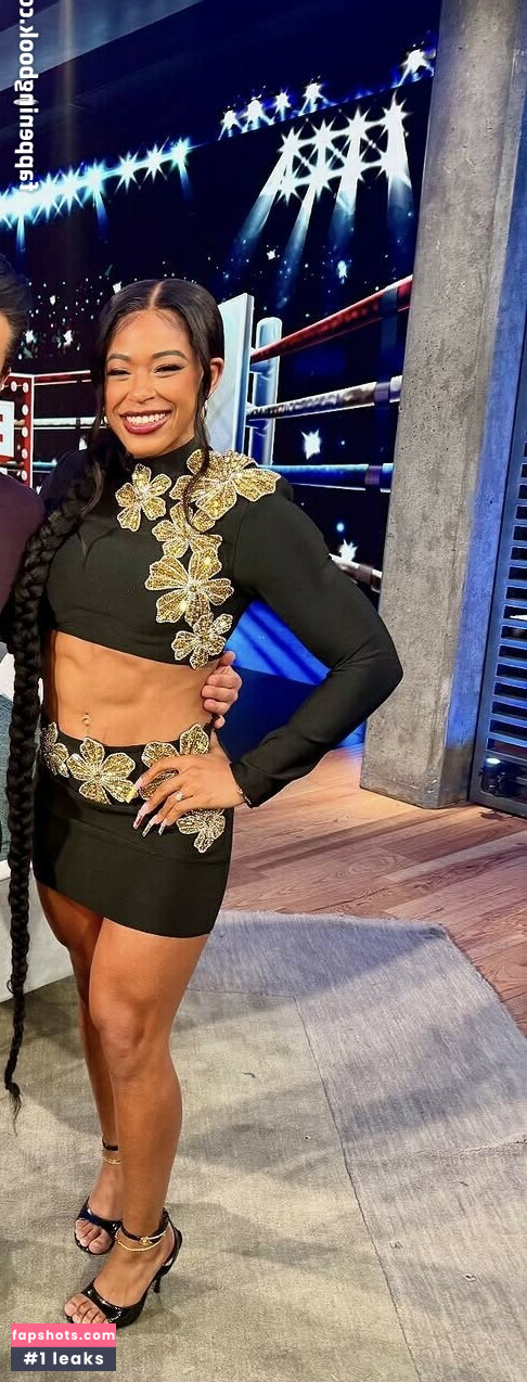 Bianca Belair Nude Leaks OnlyFans Photos #27 - LeakJerk