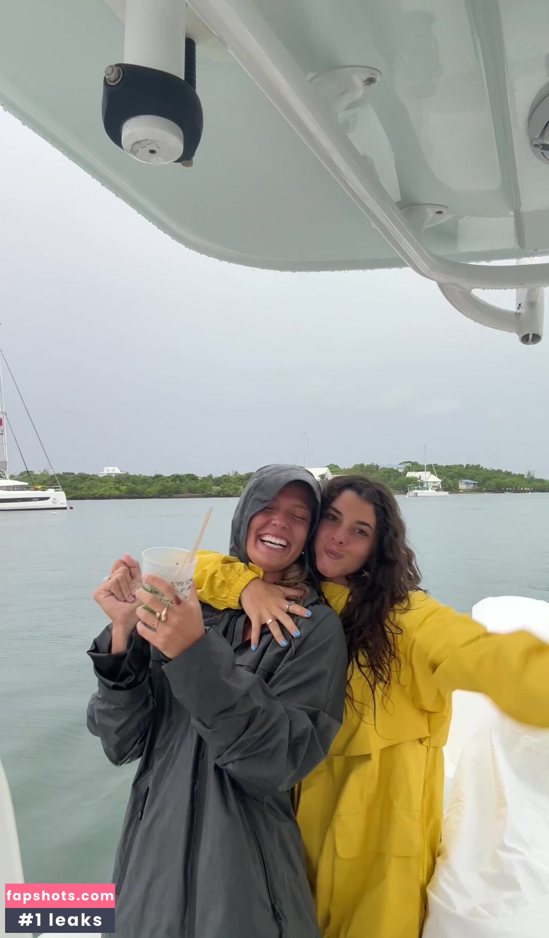 Bianca Cantando gallery photo #22