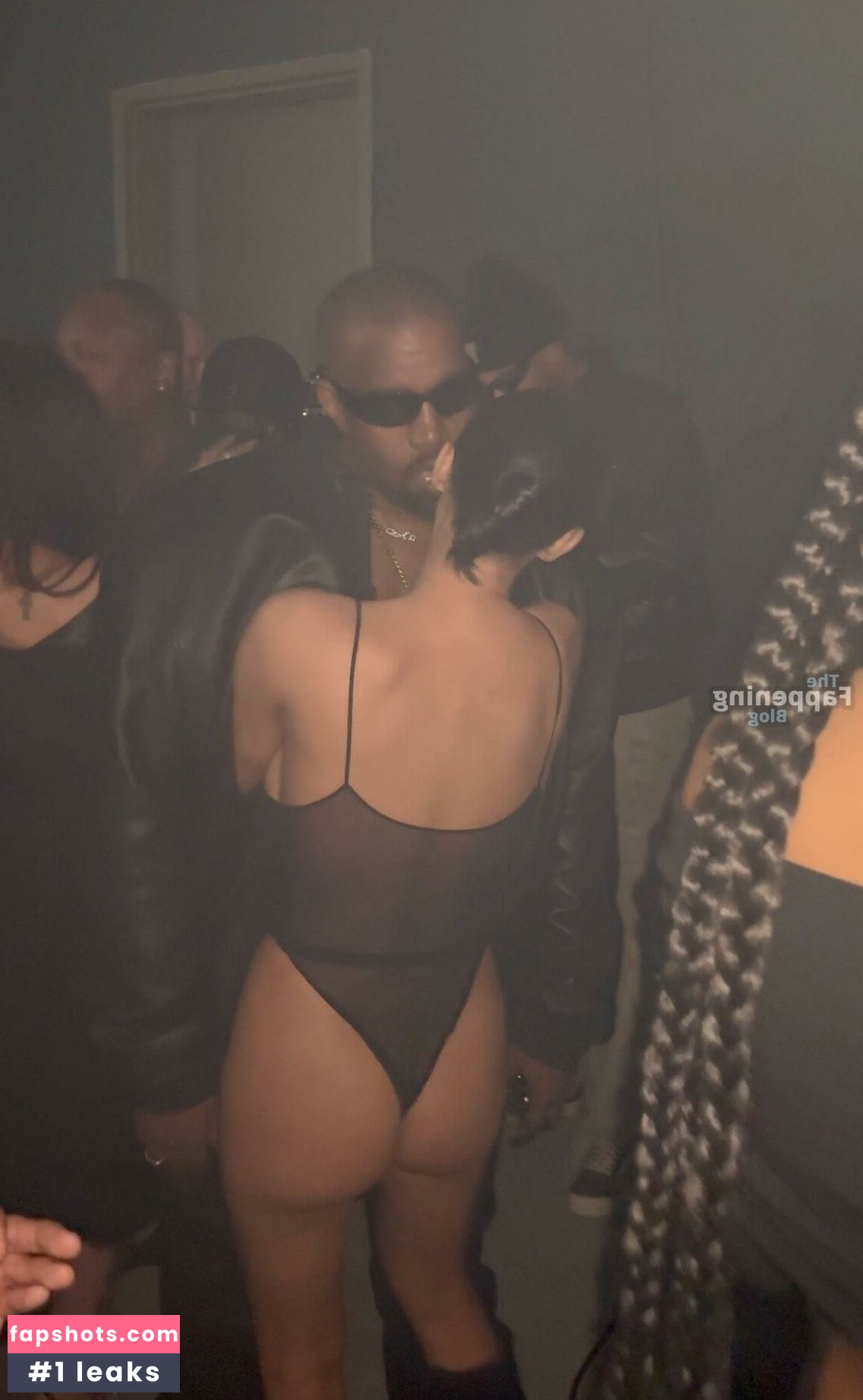 Bianca Censori gallery photo #118