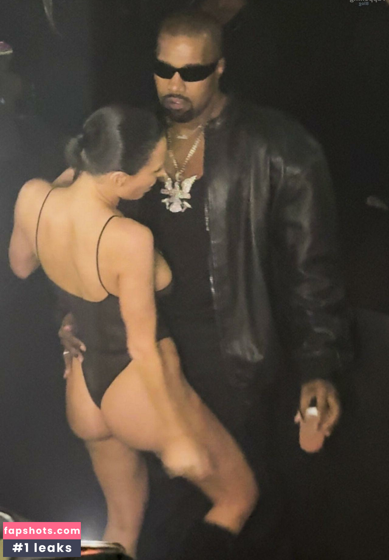 Bianca Censori gallery photo #126