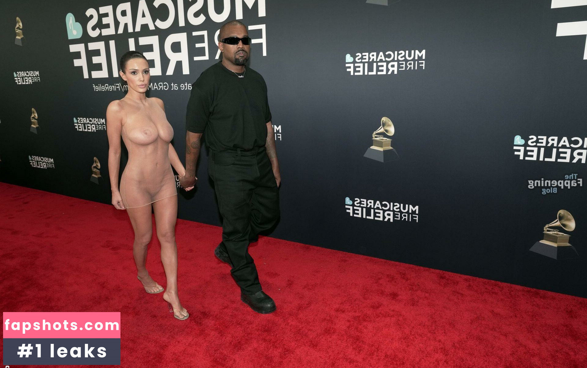 Bianca Censori gallery photo #167