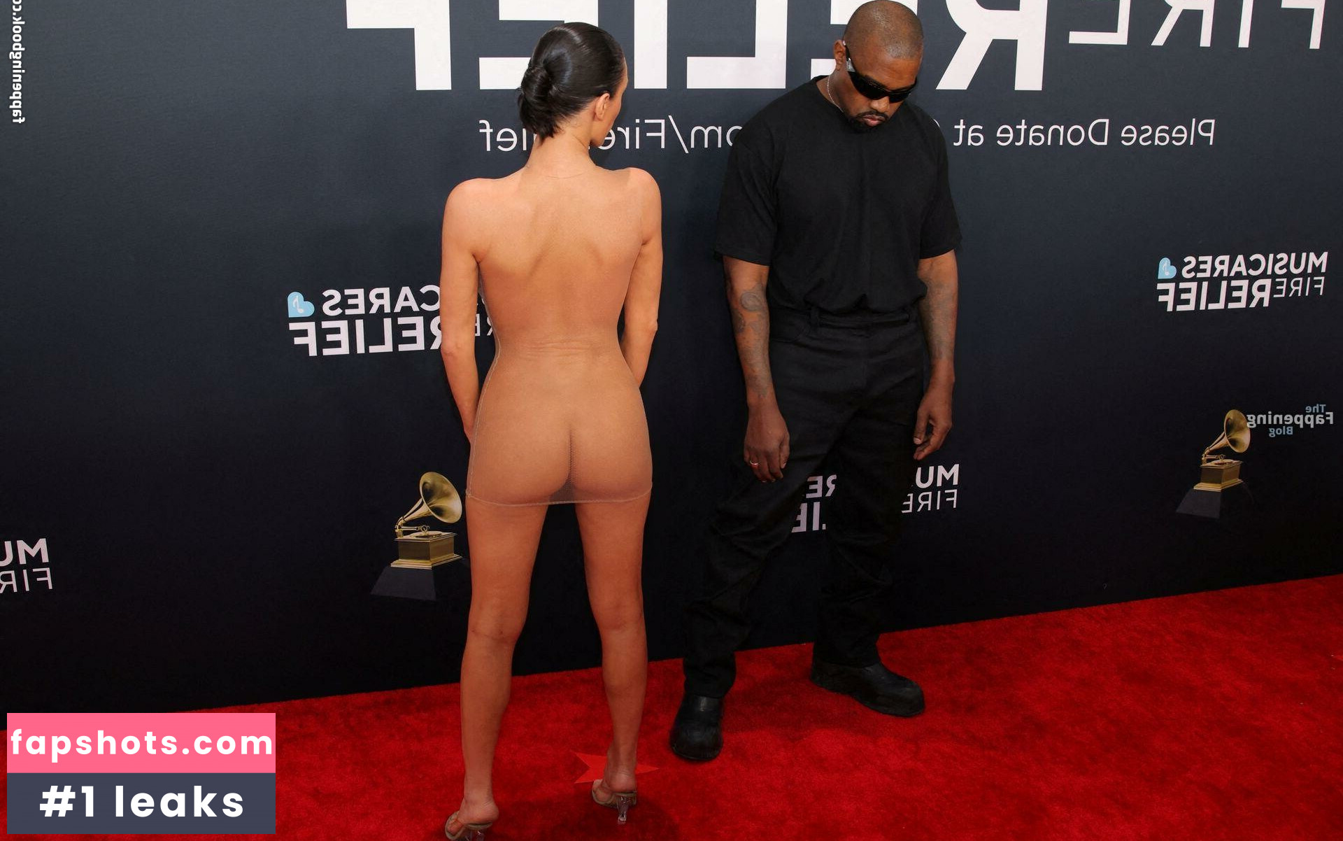 Bianca Censori gallery photo #176