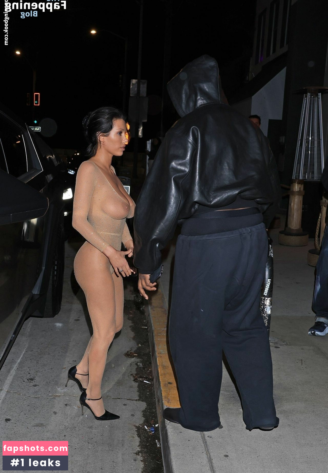 Bianca Censori gallery photo #327