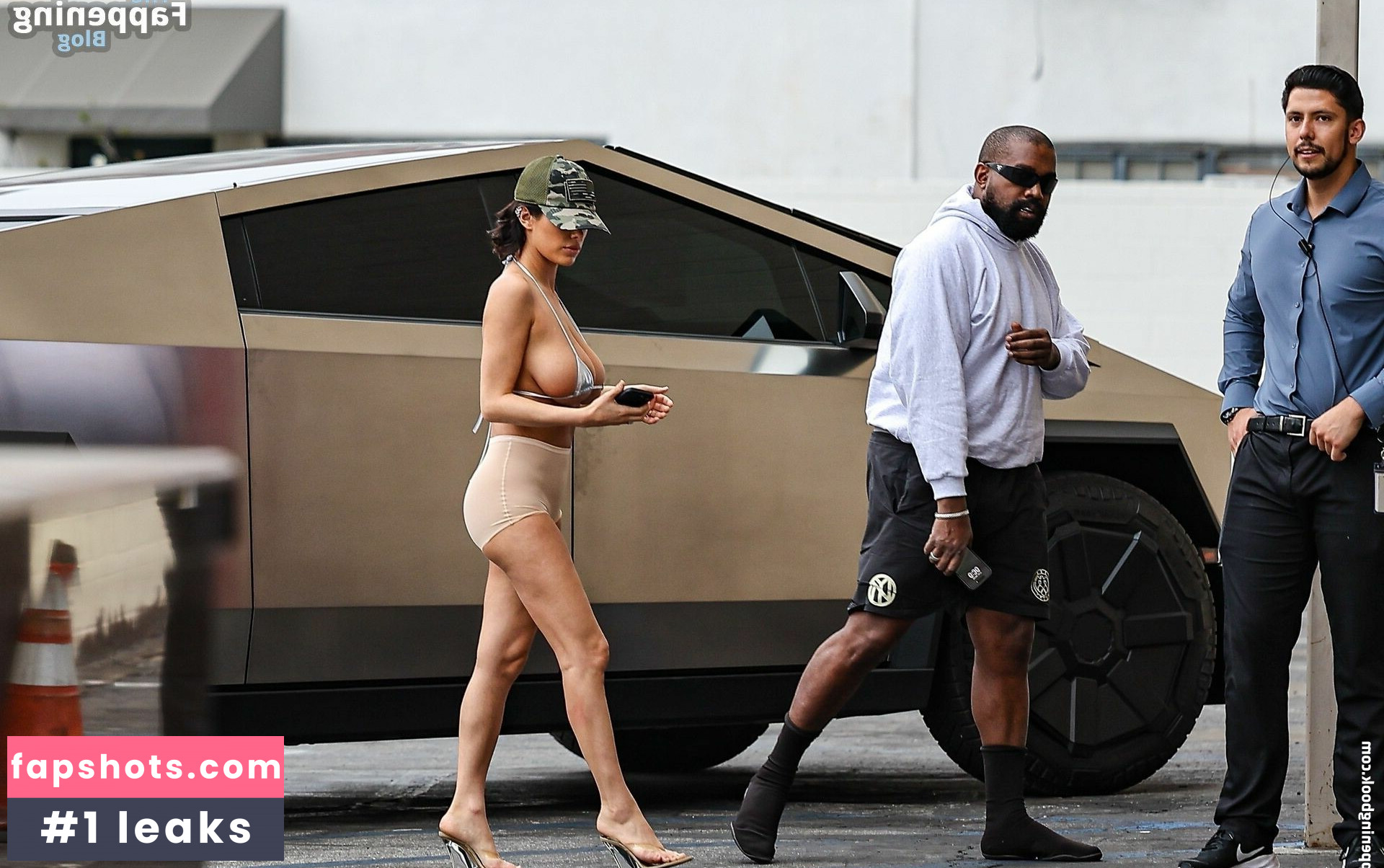 Bianca Censori gallery photo #384