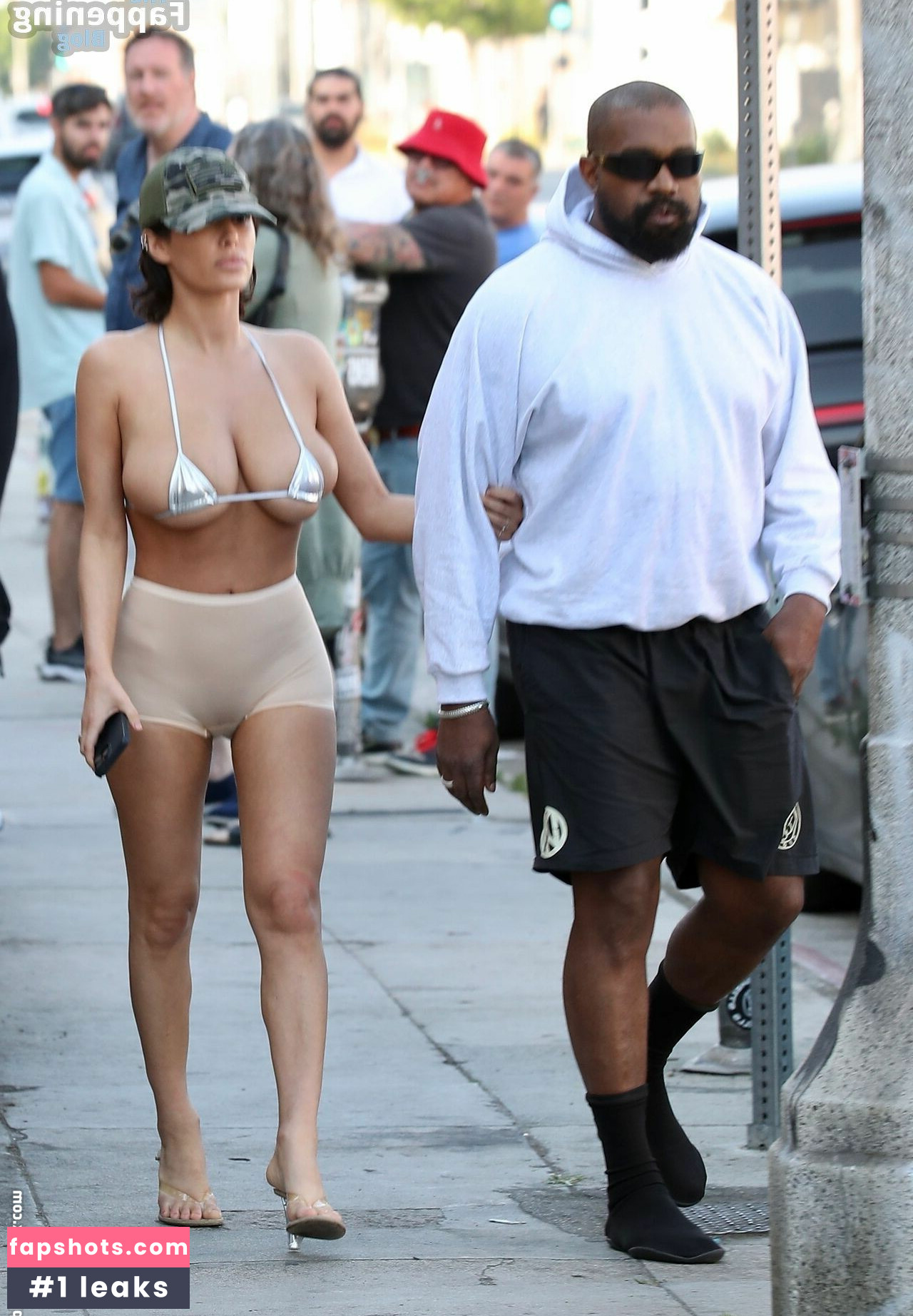 Bianca Censori gallery photo #388