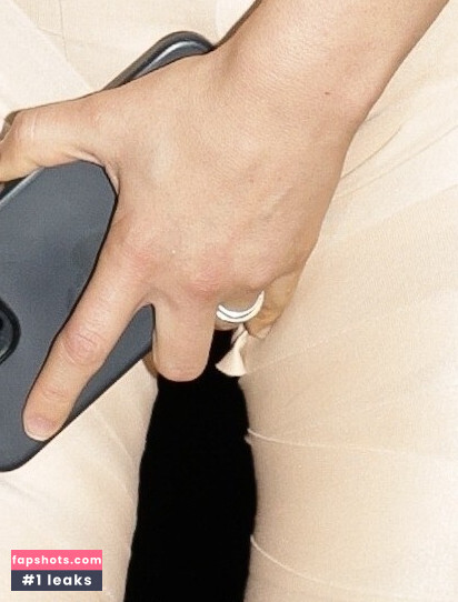 Bianca Censori gallery photo #397