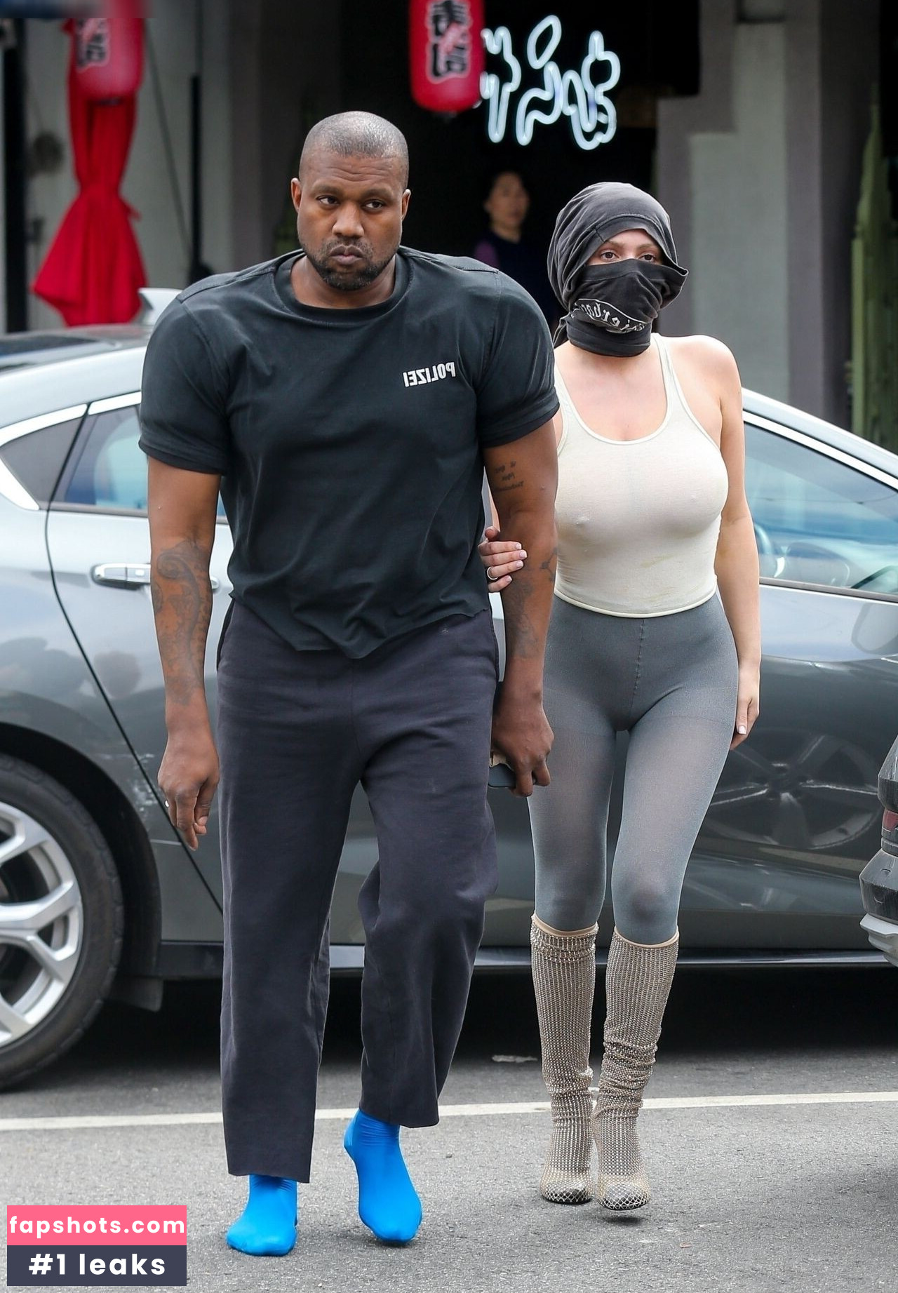 Bianca Censori gallery photo #408