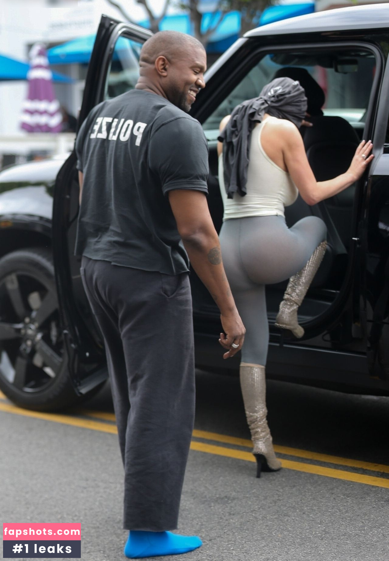 Bianca Censori gallery photo #413