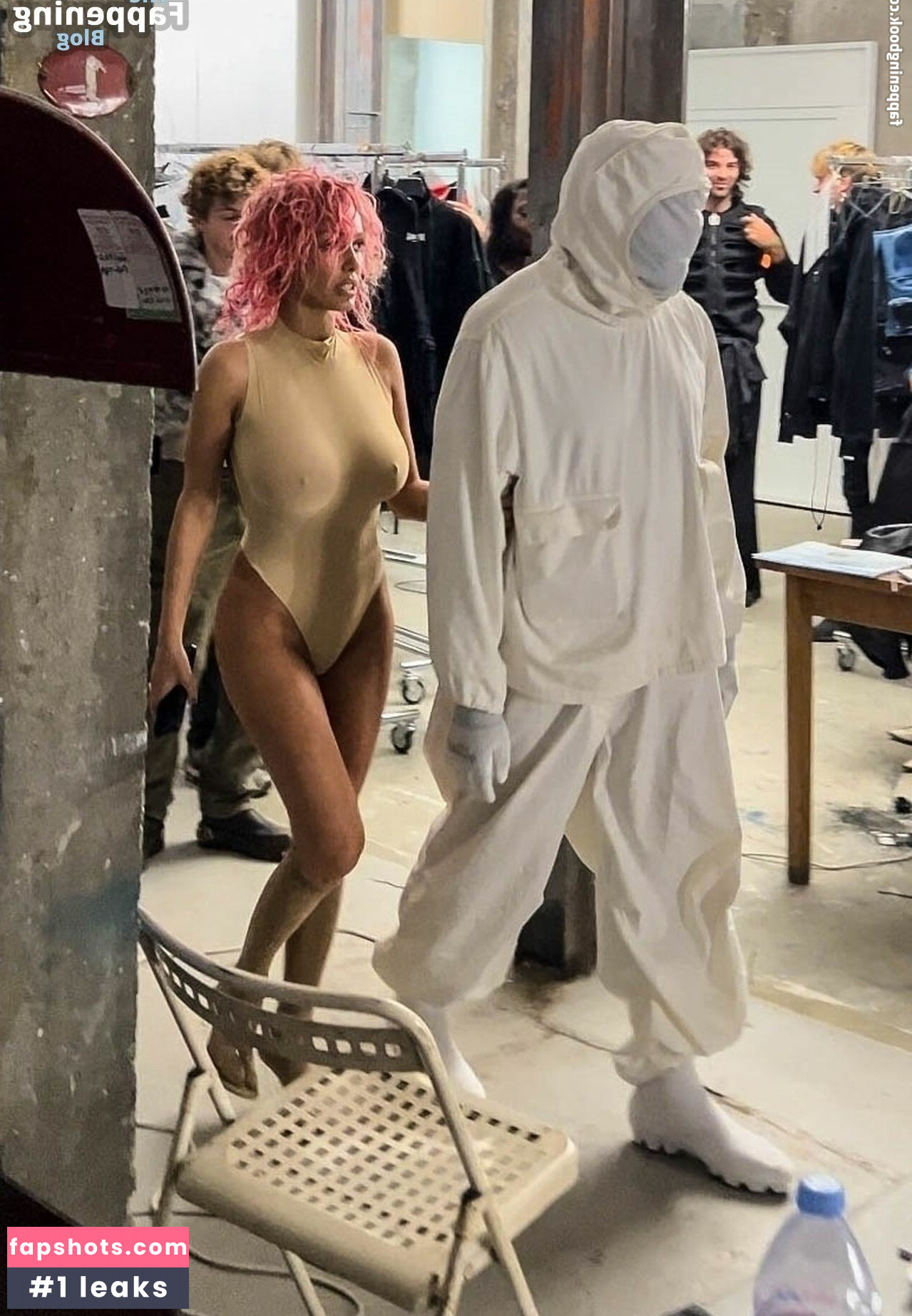 Bianca Censori gallery photo #417