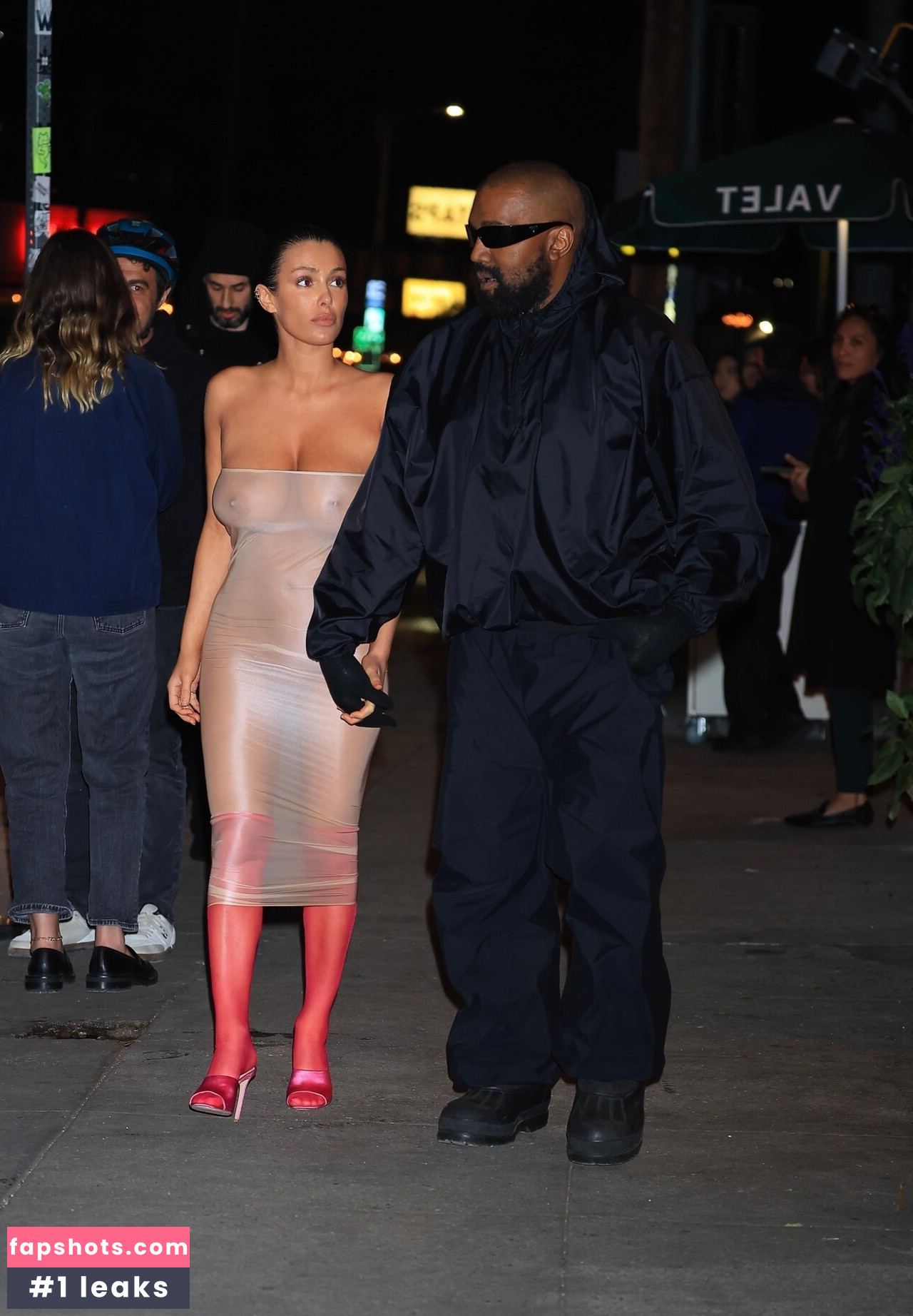 Bianca Censori gallery photo #449