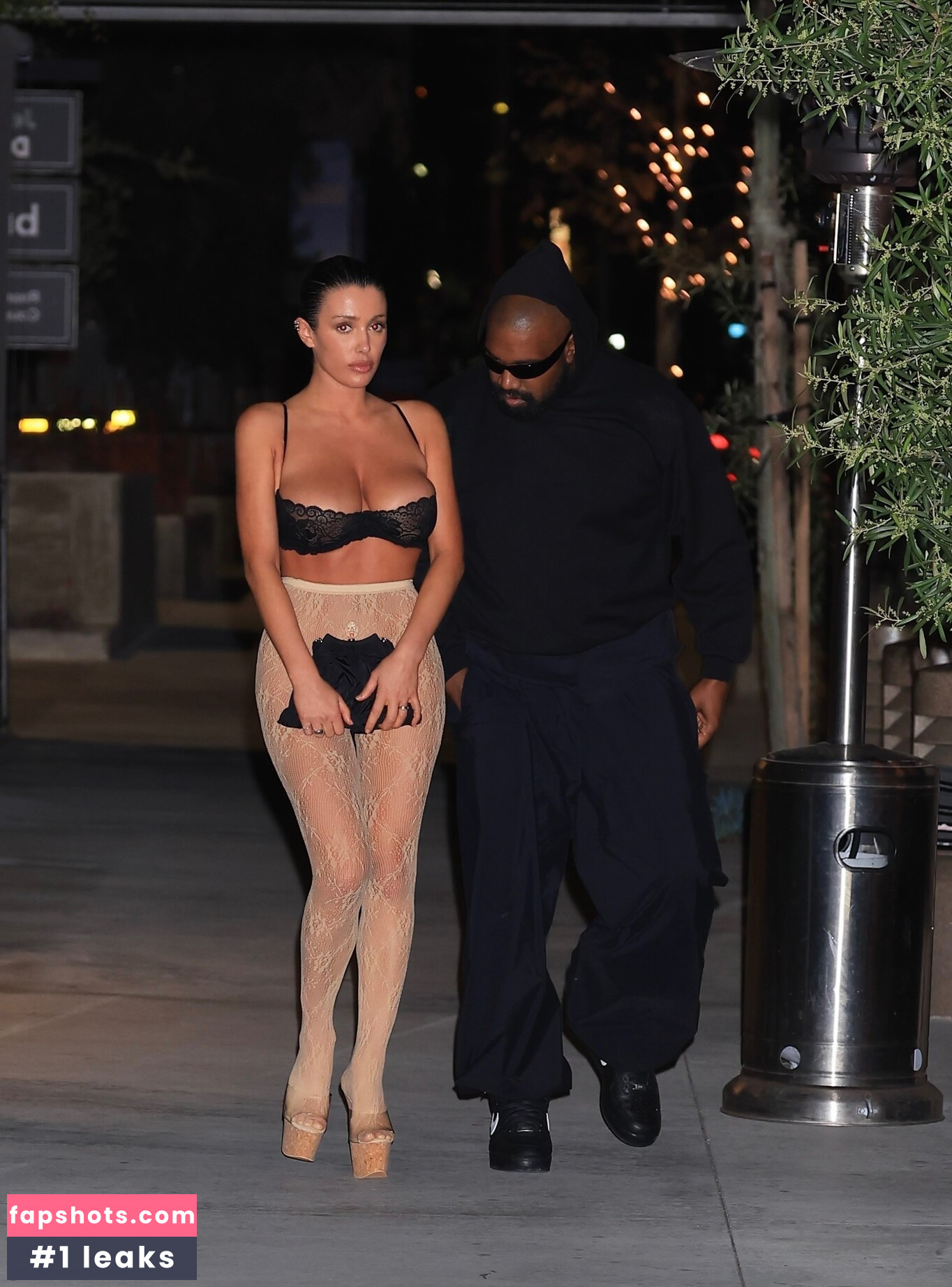 Bianca Censori gallery photo #455