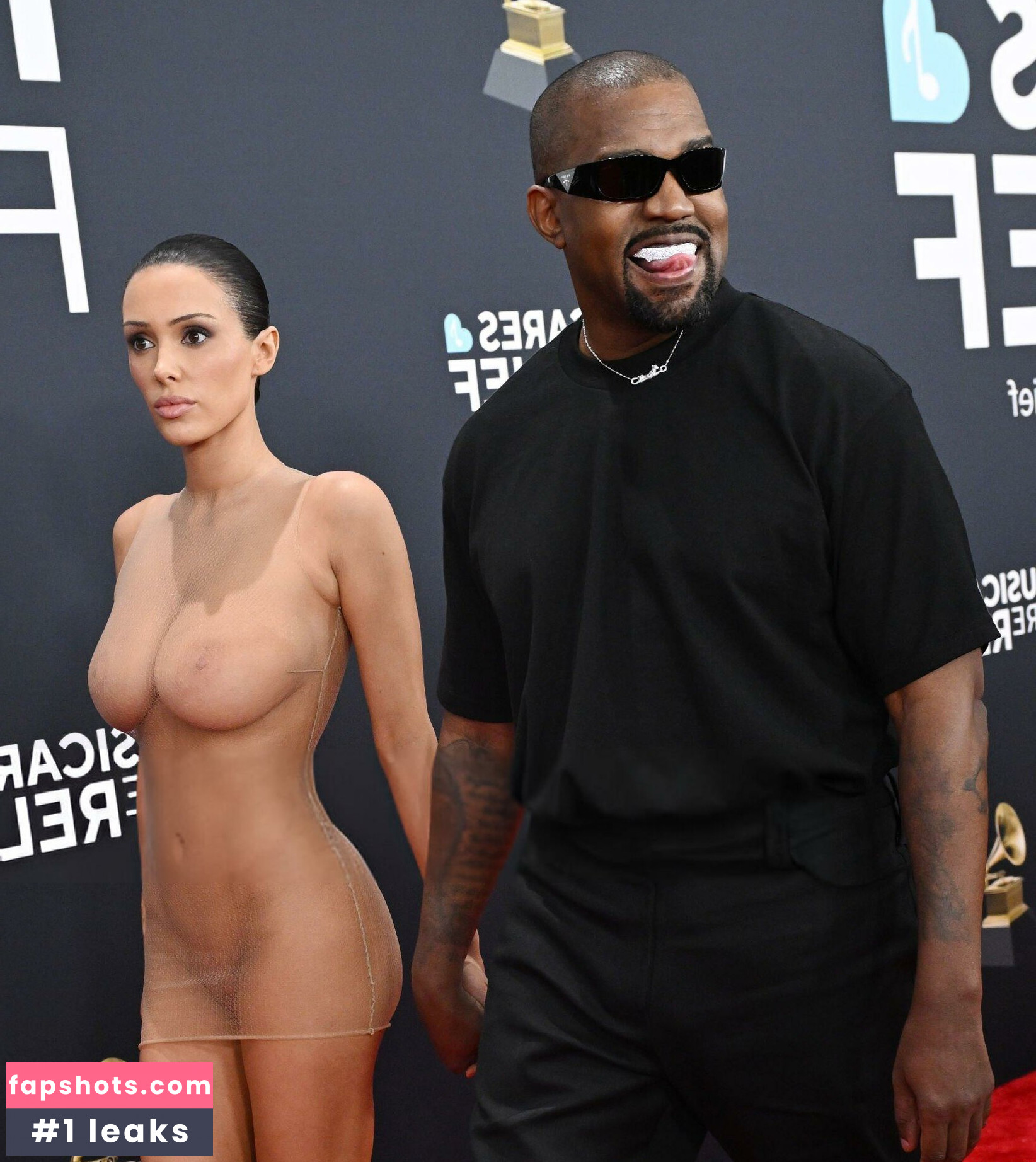 Bianca Censori gallery photo #52