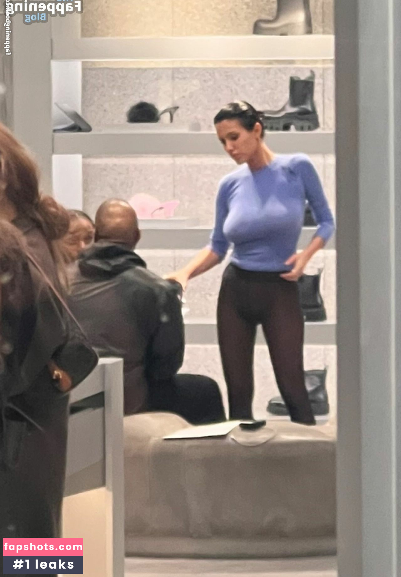 Bianca Censori gallery photo #570