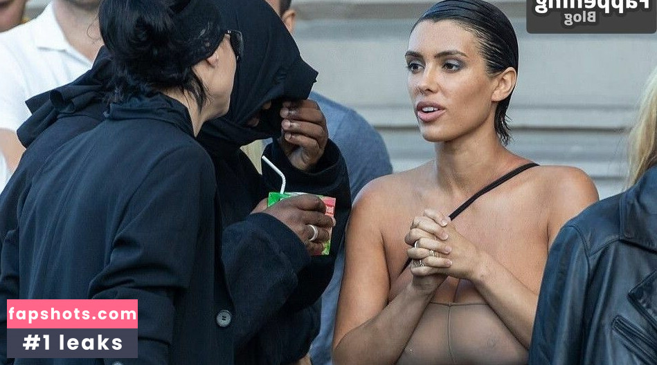 Bianca Censori gallery photo #612