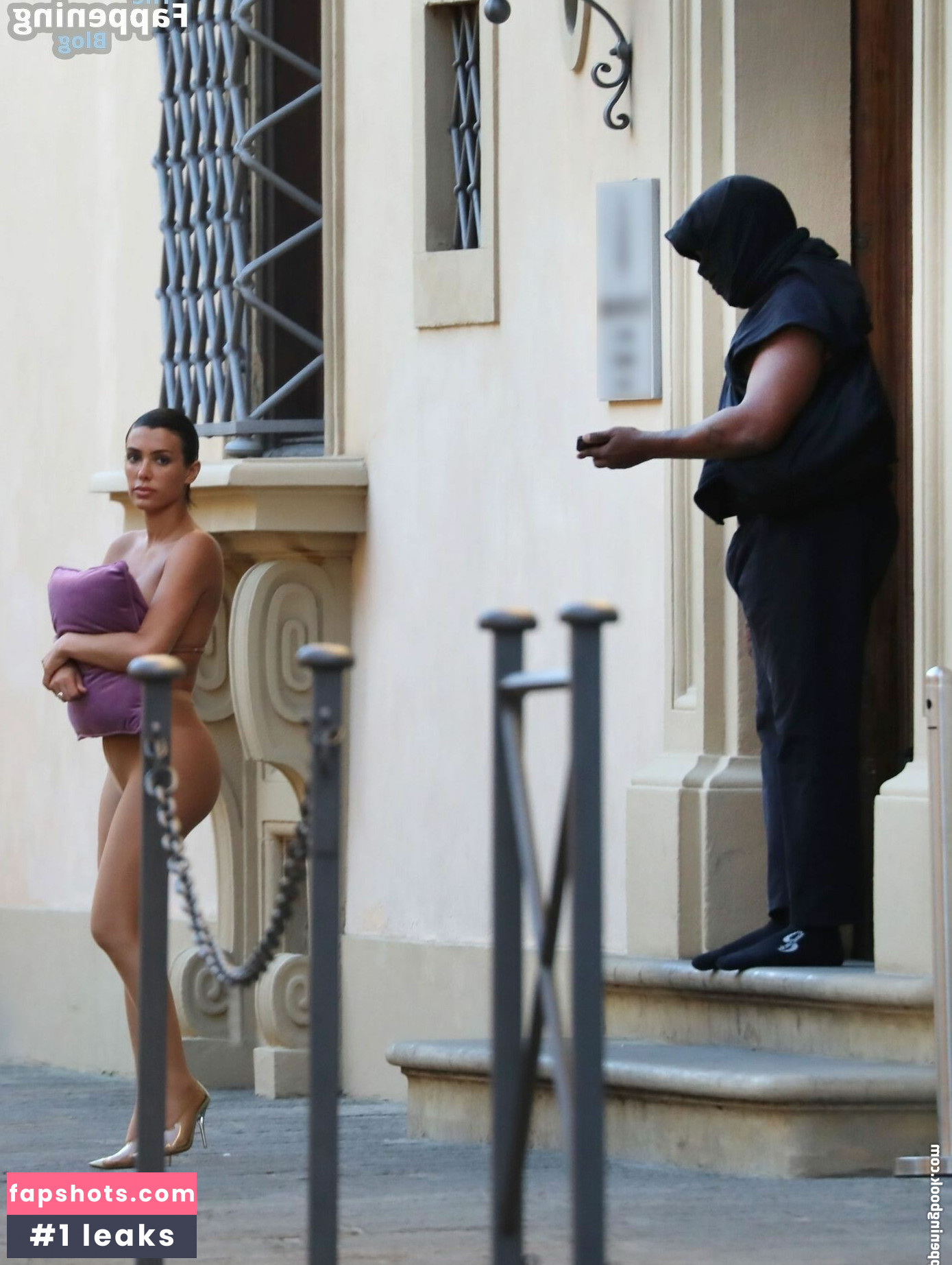 Bianca Censori gallery photo #624