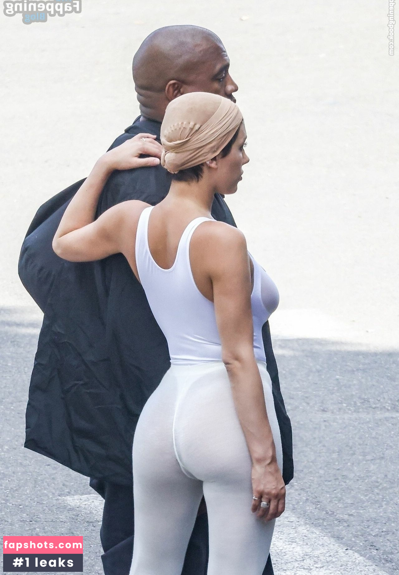 Bianca Censori gallery photo #653