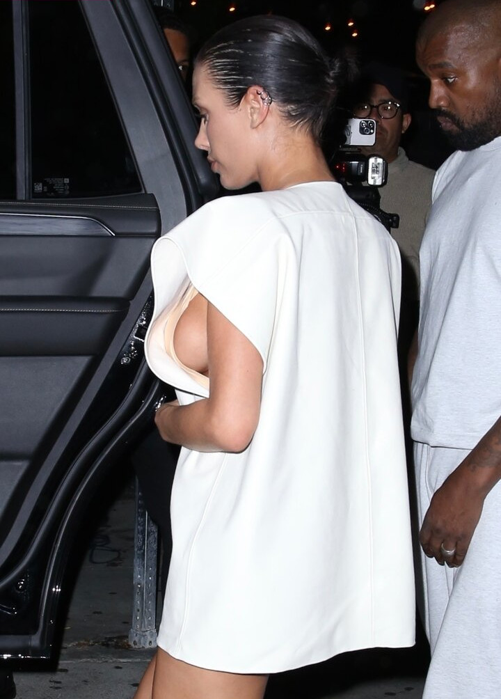 bianca-censori Nude Leaks OnlyFans Photos #807 - LeakJerk