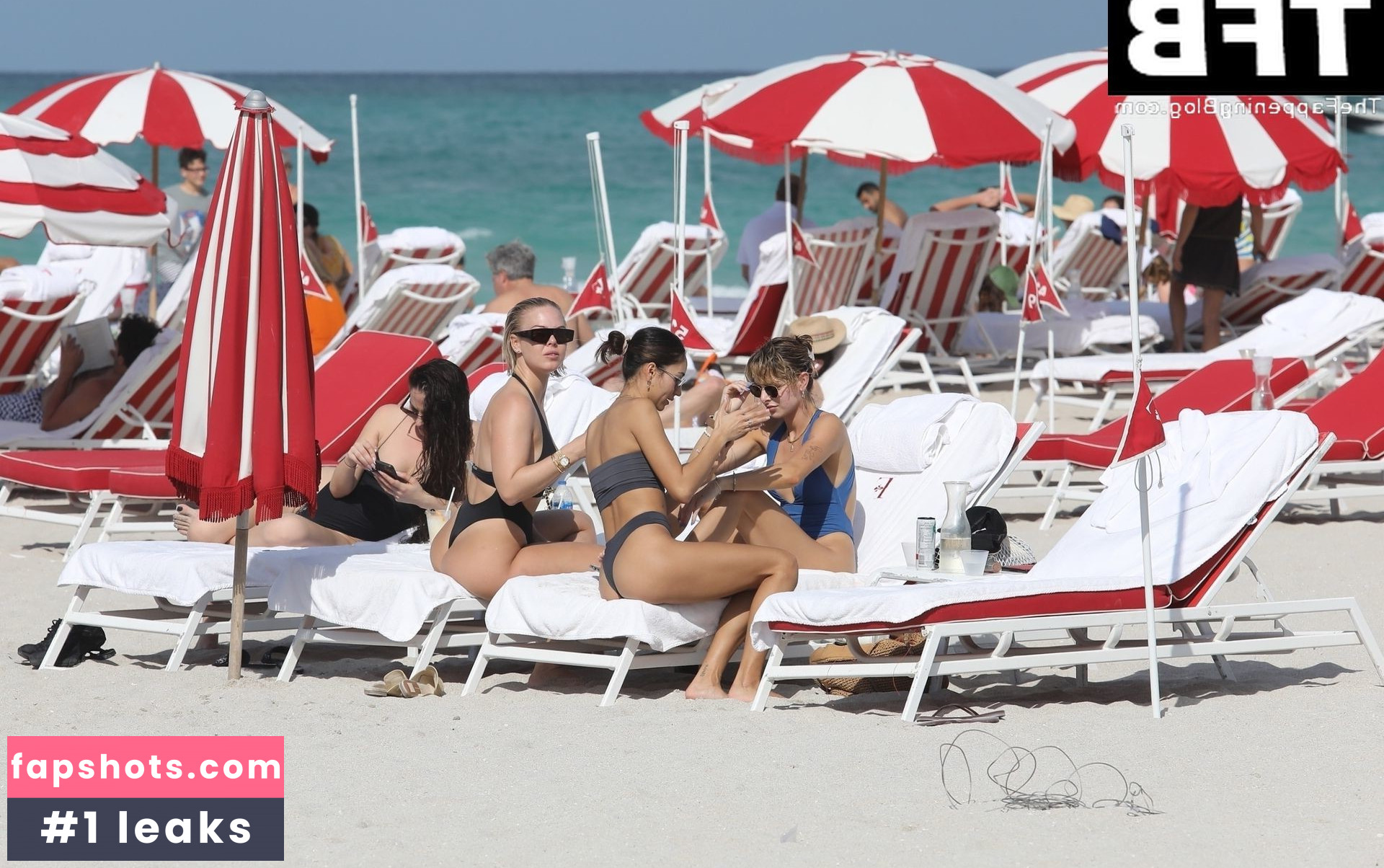 Bianca Elouise gallery photo #130