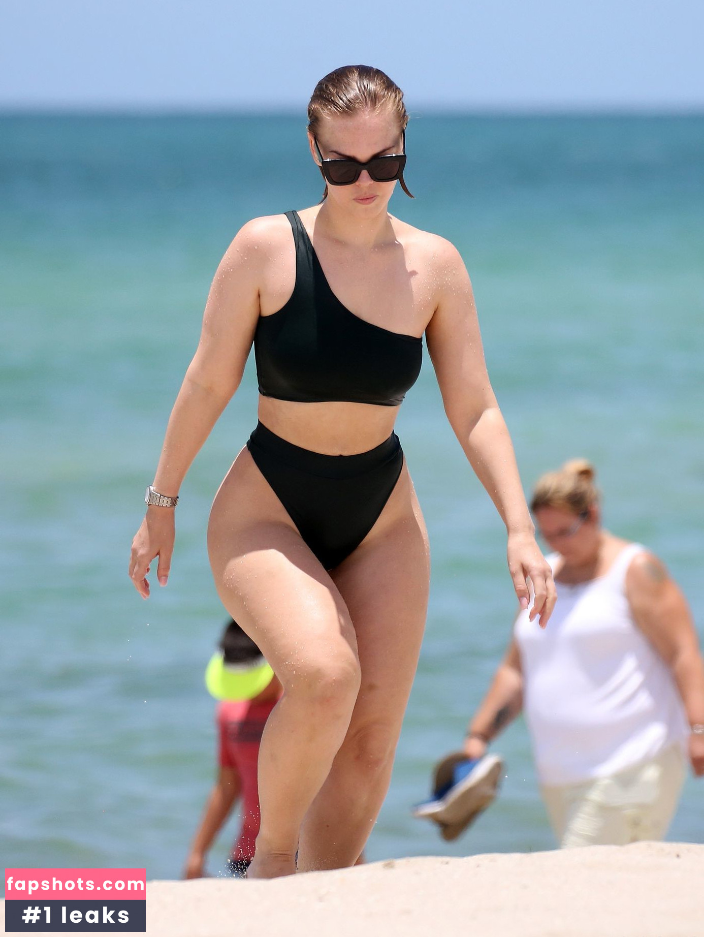 Bianca Elouise gallery photo #353