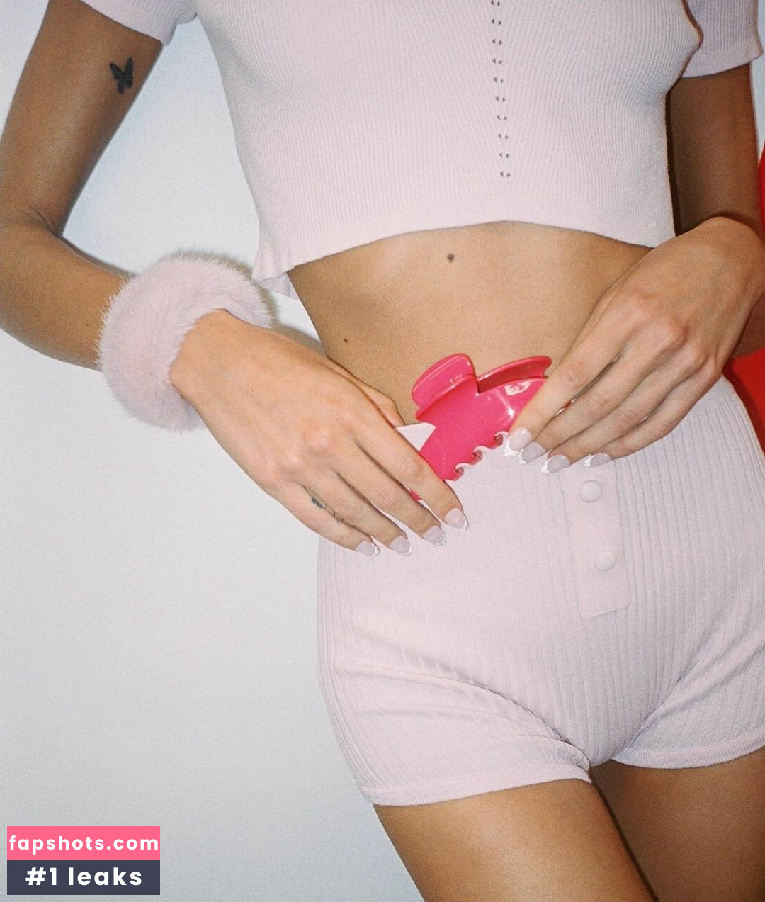 Bianca Finch gallery photo #12