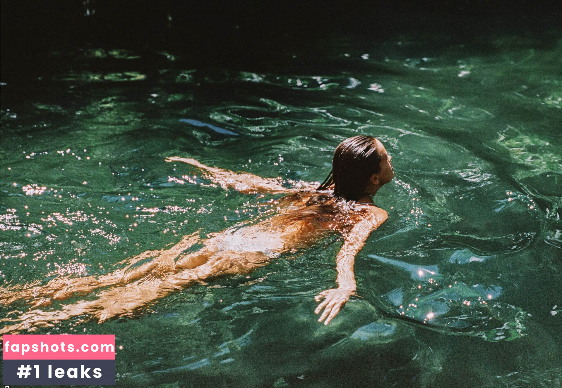 Bianca Mihoc gallery photo #35