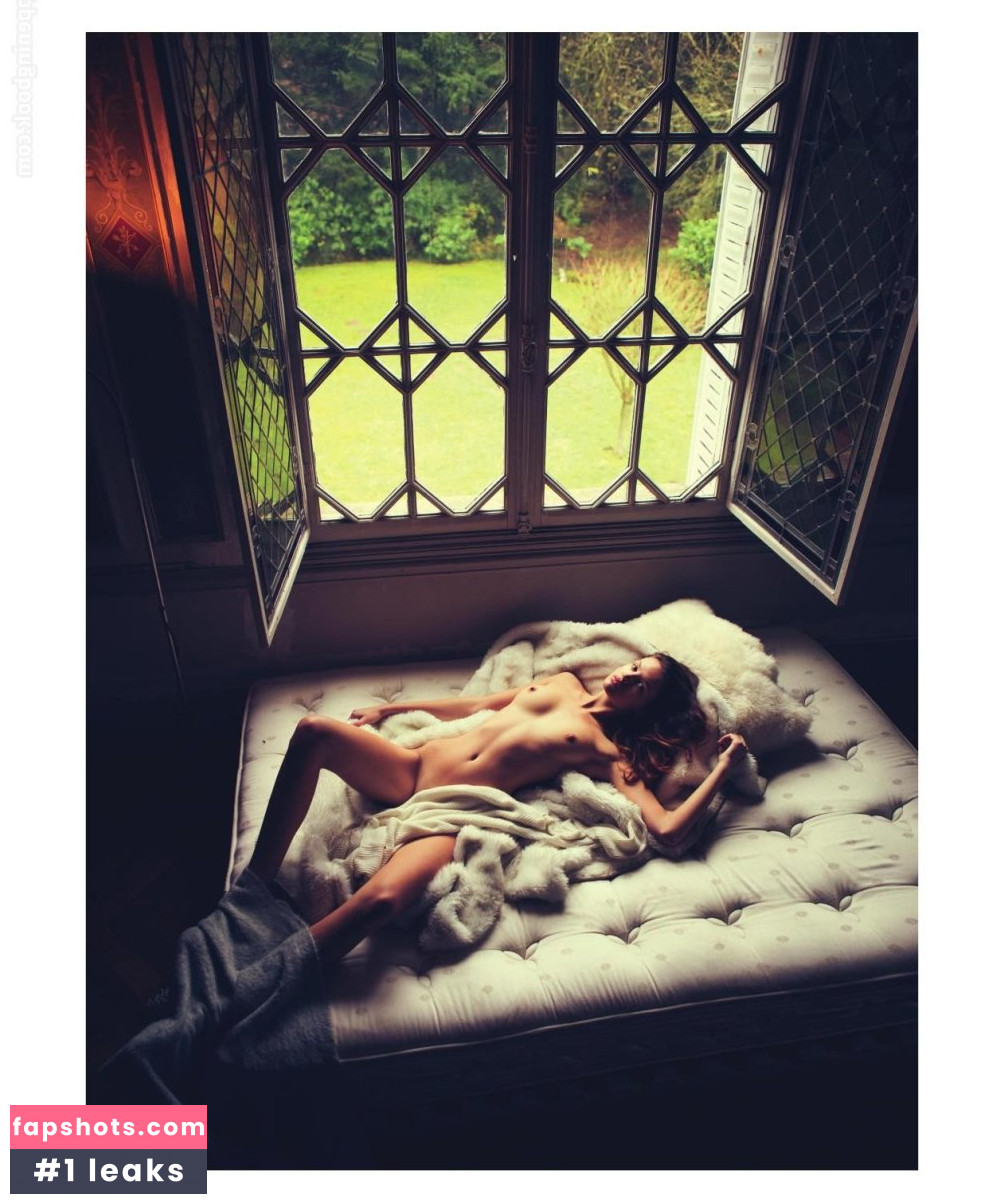 Bianca Mihoc gallery photo #46