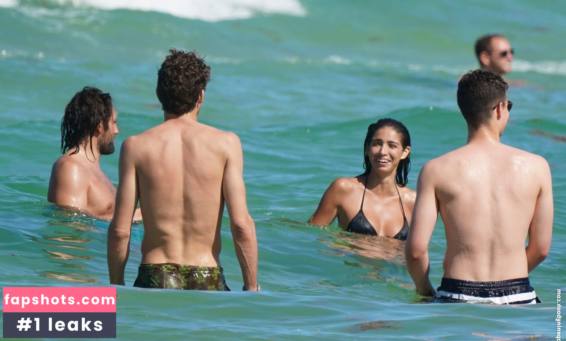 Bianca Peters gallery photo #13