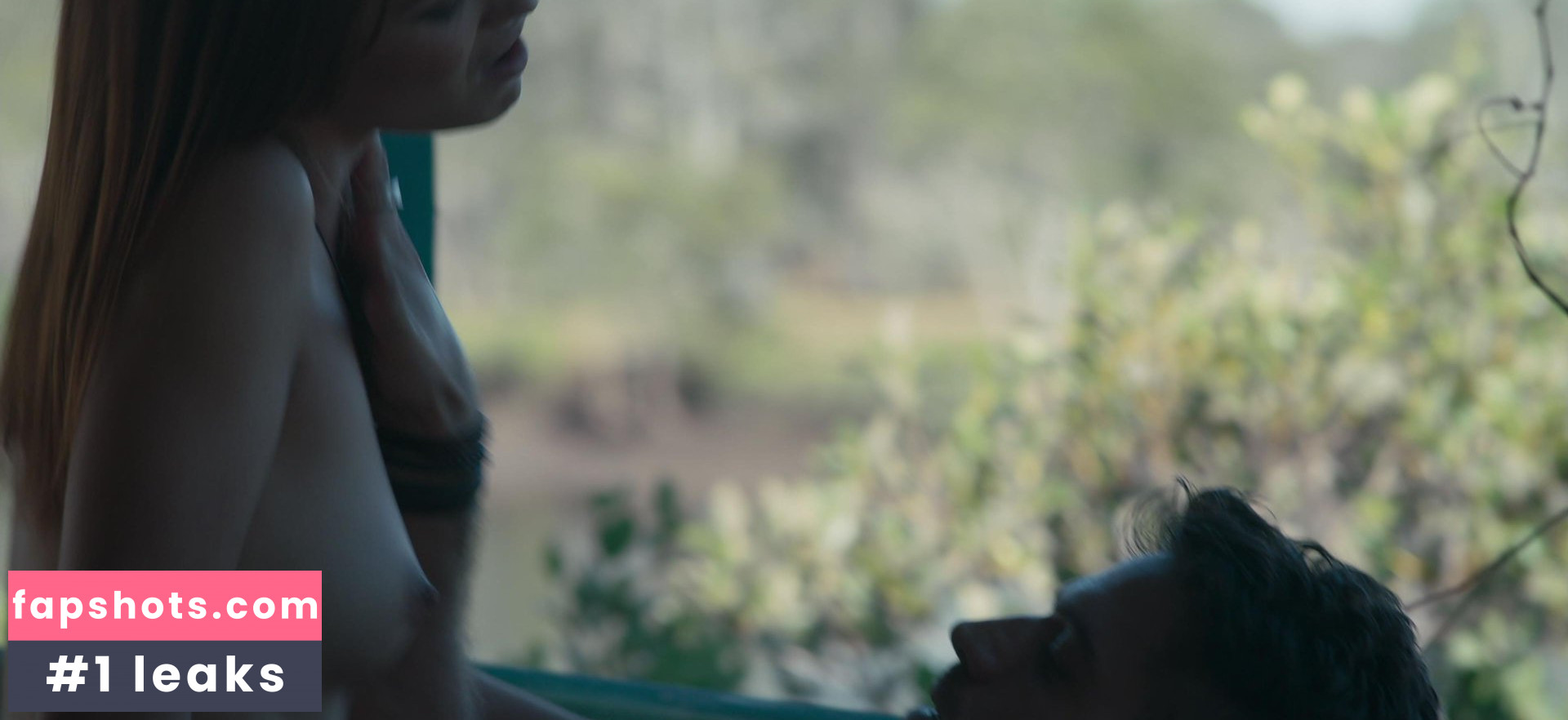 Bianca Saul gallery photo #5