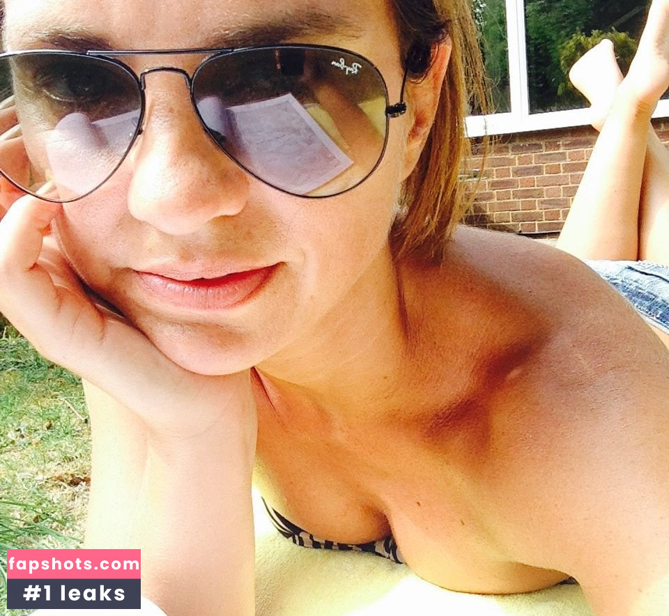 Bianca Westwood gallery photo #25