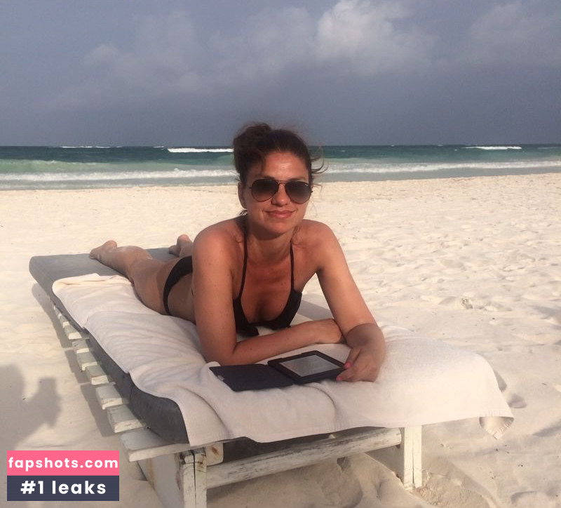 Bianca Westwood gallery photo #77