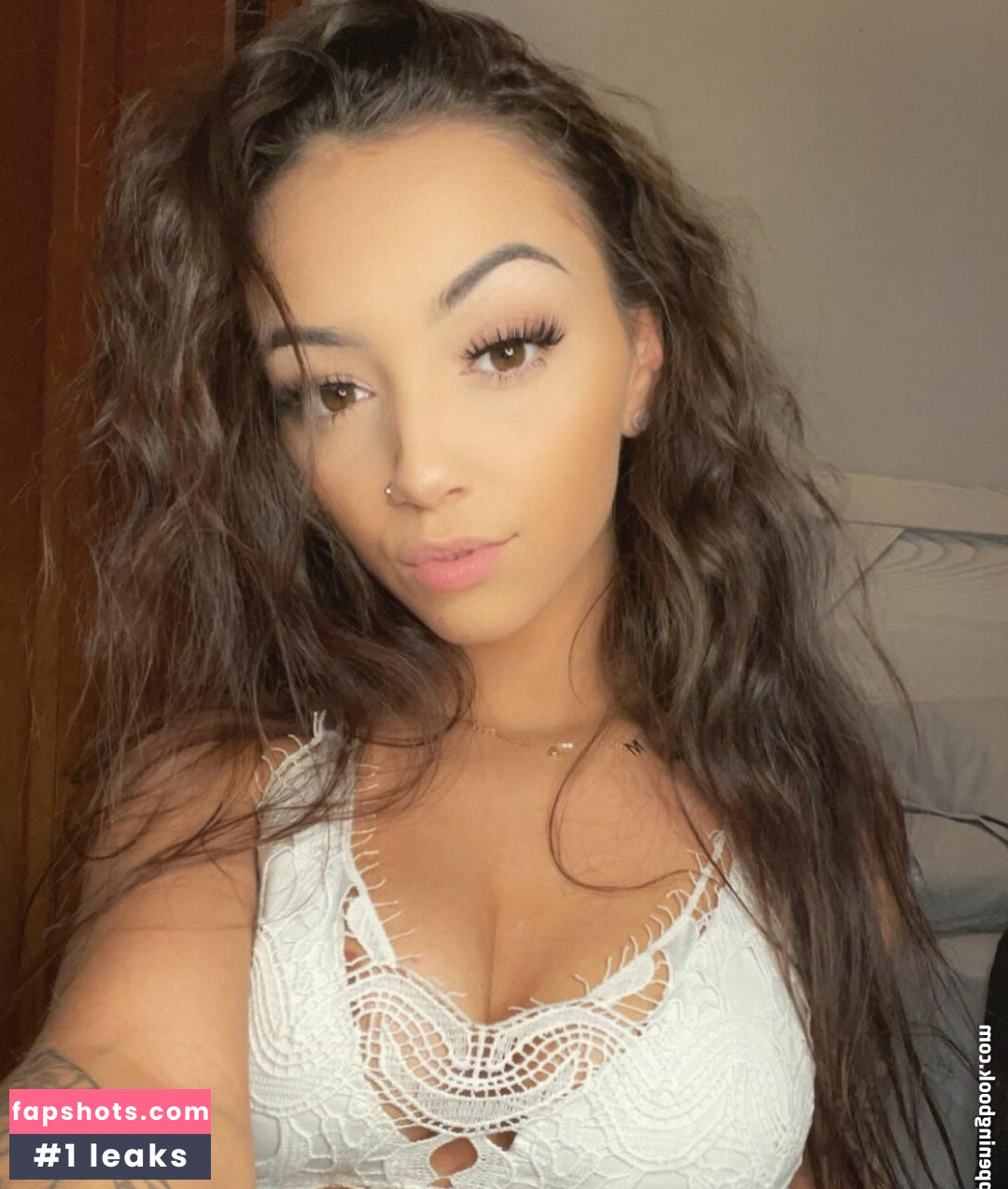 Bianka Montijo gallery photo #9