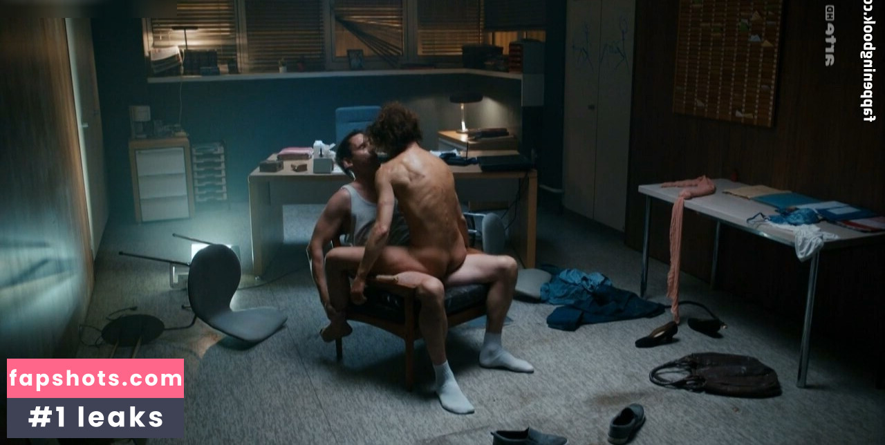 Bibiana Beglau Filtración Desnuda OnlyFans Foto #15 - Fapshots